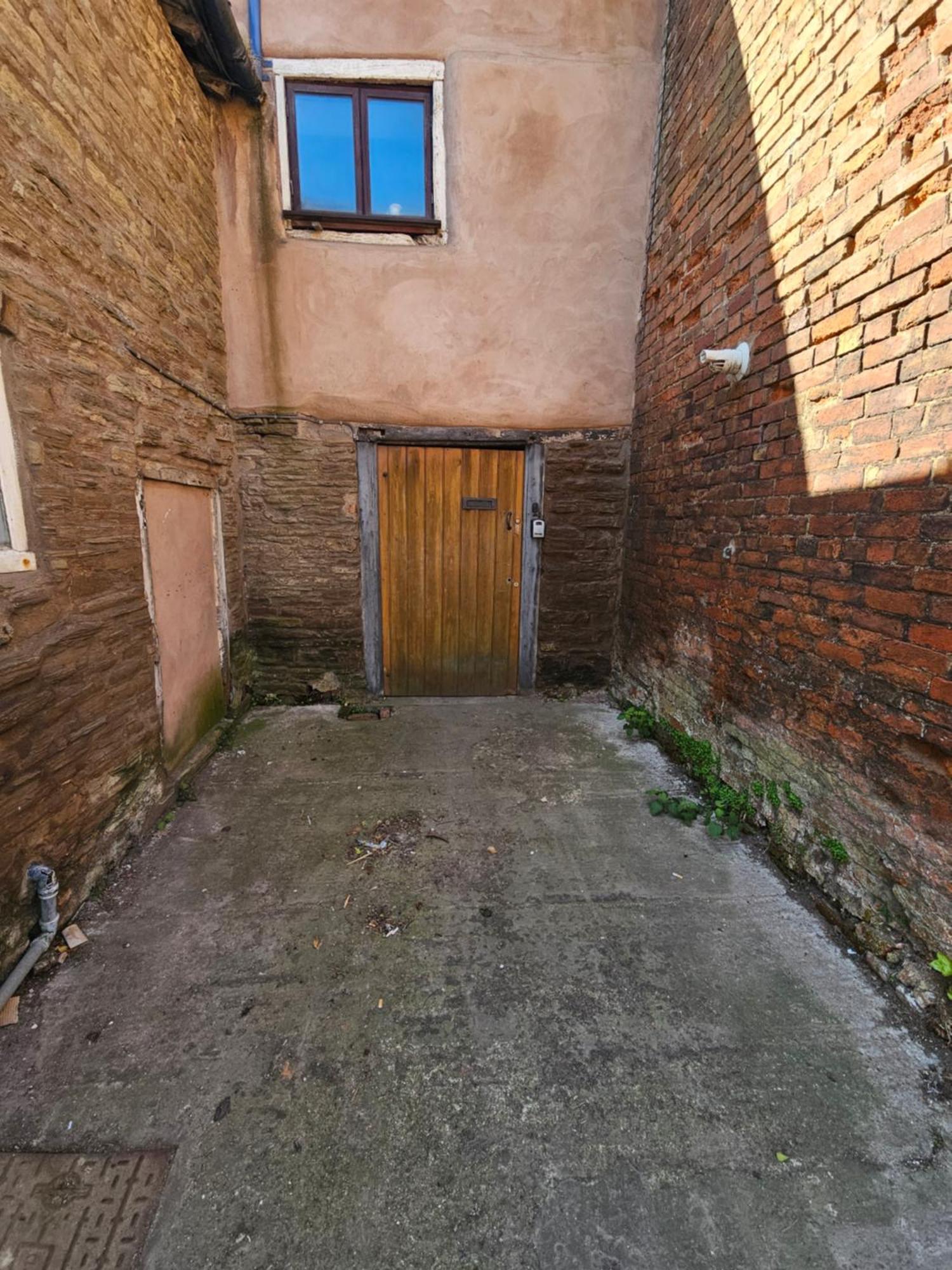Oaklands * Bromyard